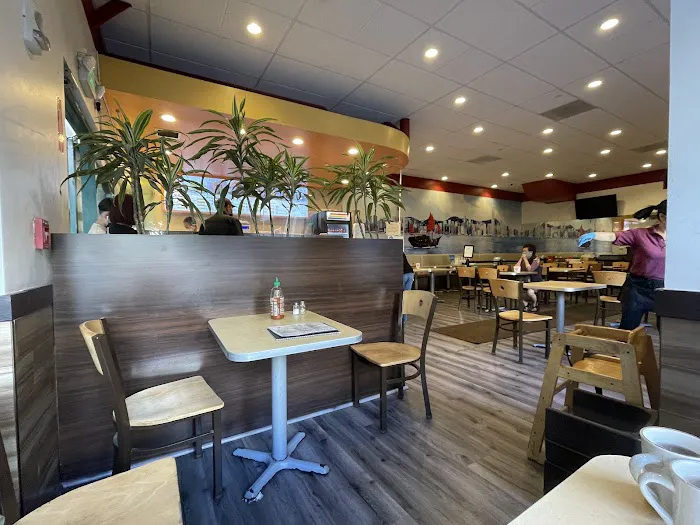 C&M Bistro 6