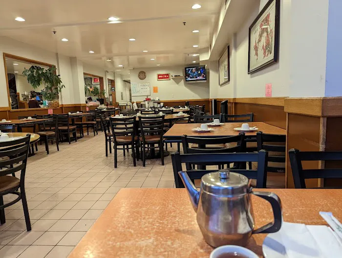 New Gold Medal Restaurant 3