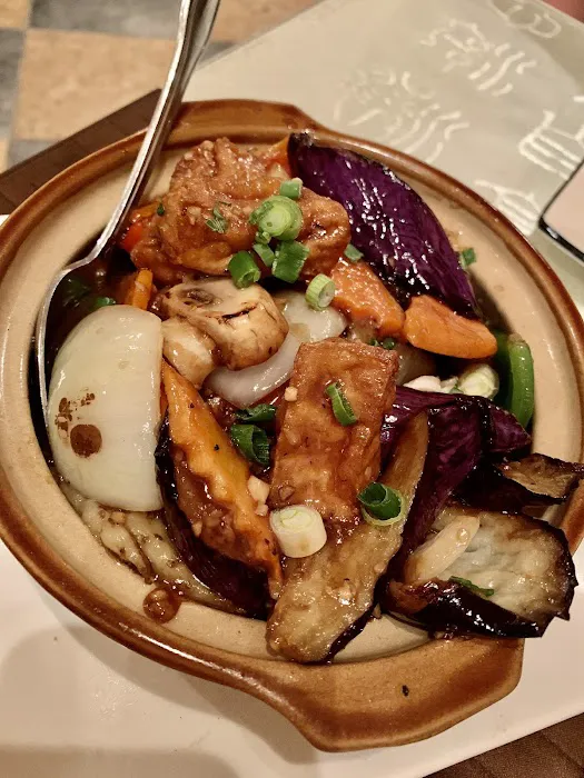 Dalian Restaurant 8