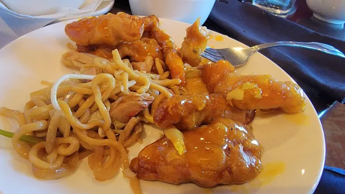 Sticky Rice Chinese Bistro & Bar 4