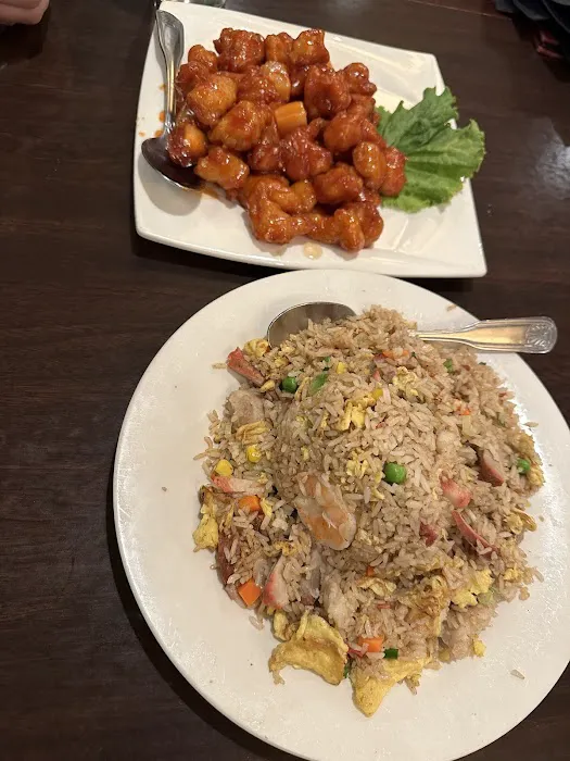 Sticky Rice Chinese Bistro & Bar 6