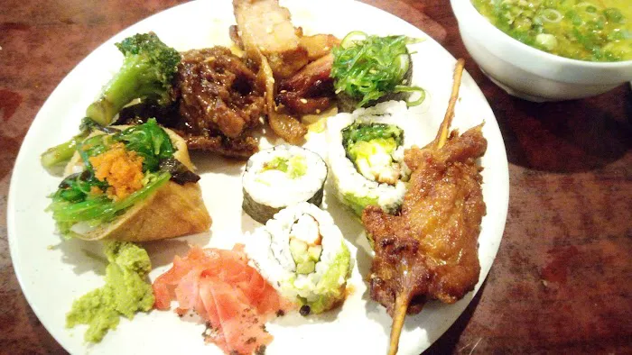 China Wall Buffet 10