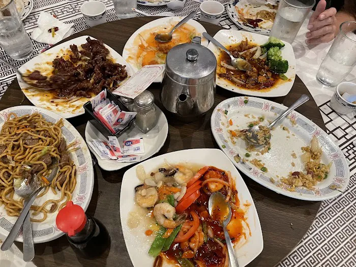 Shan Shan Low Restaurant 10