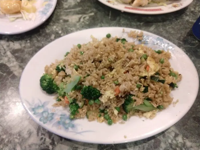 Jade Garden Chinese Restaurant 8