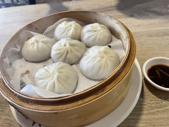 Dumpling and Noodle House 4