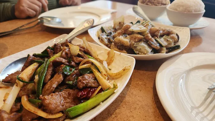 Yan's China Bistro & Bar 4