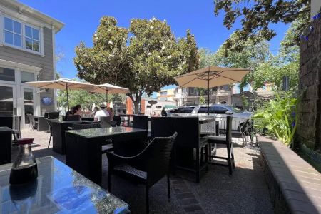 Modern China Cafe