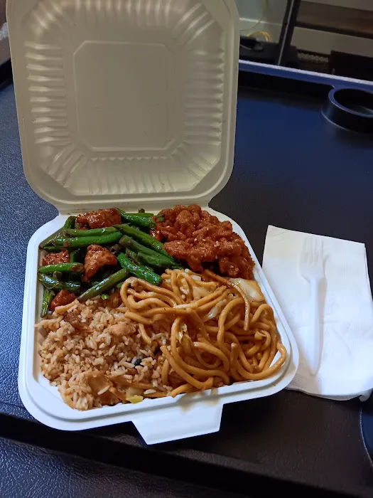 Hunan Kitchen 9