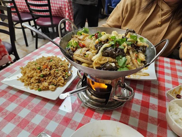 Tasty Every Hour Chinese Restaurant 3