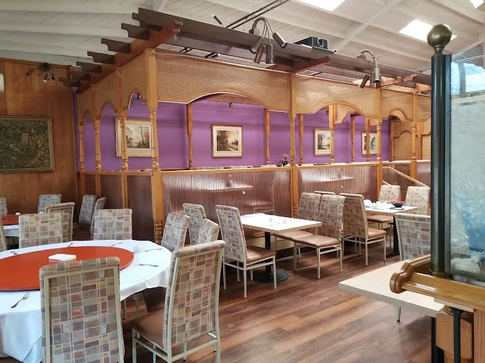 Great Wall Restaurant 6