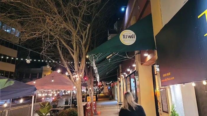 Yet Wah Restaurant 3