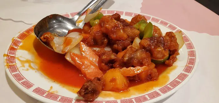 DJ's Chinese Cuisine 7