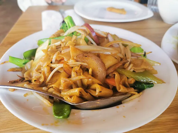 Tommy's Wok Chinese Cuisine 7
