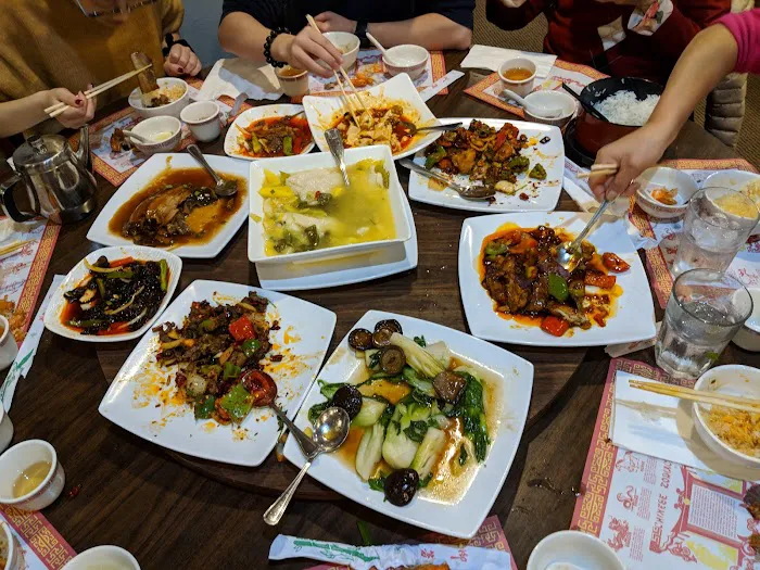 Hunan Bar & Restaurant 3