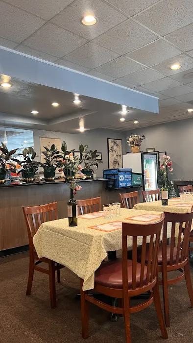 Hunan Bar & Restaurant 8