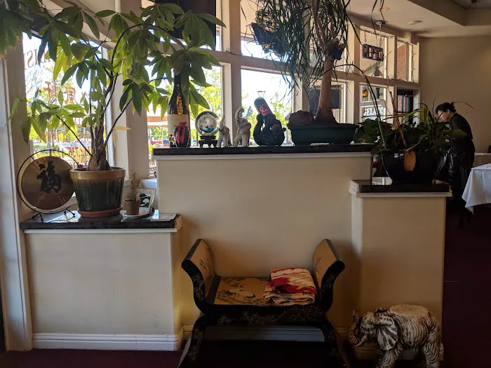 China Paradise Restaurant 3