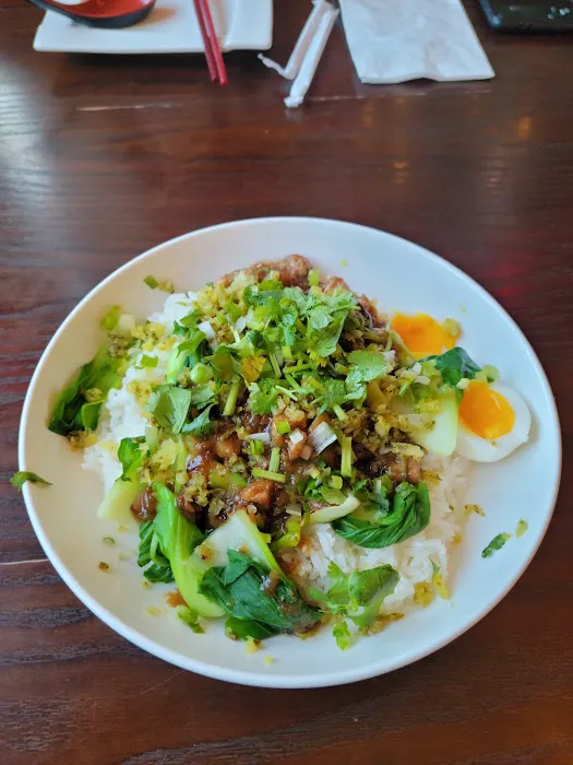Skyview Noodle & Tea 8