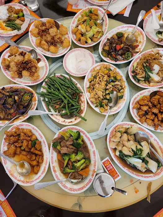 Tsing Tao Restaurant 7