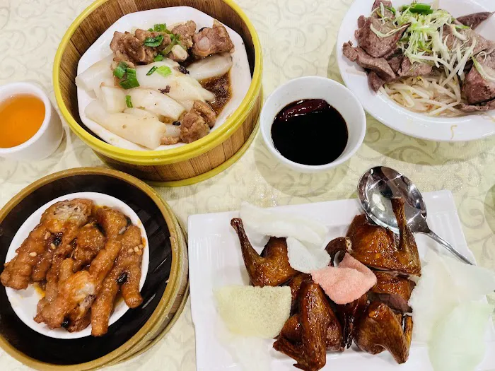 Lai Hong Lounge 3