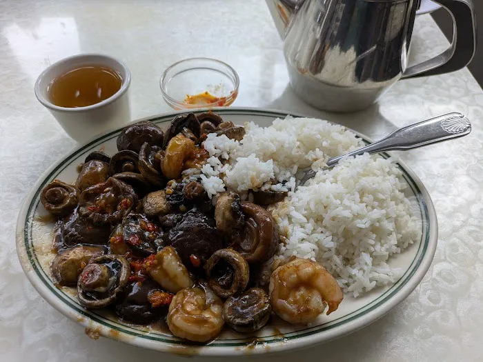 Sun Kwong Restaurant 10