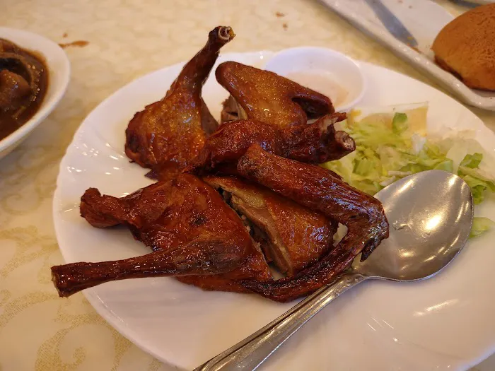Feng Ze Yuan Restaurant 10