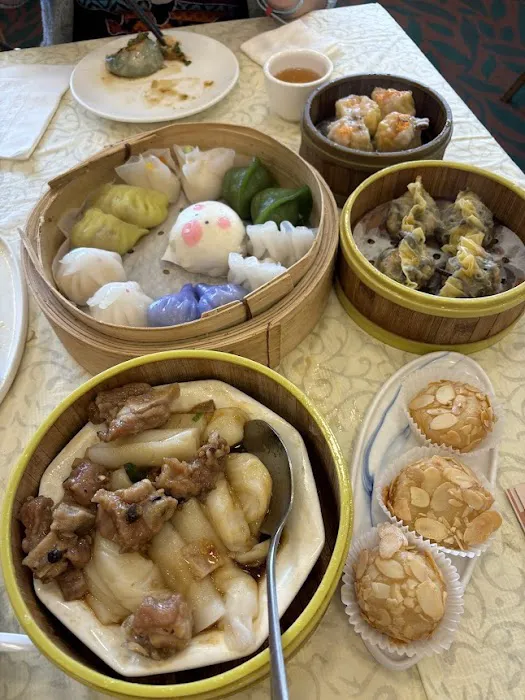 Hong Kong Lounge 9