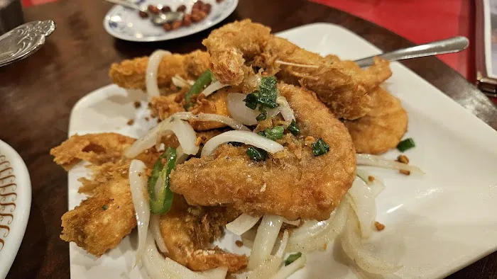 Dragon River Restaurant 10
