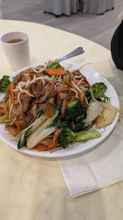 L H Restaurant(联兴烧腊) 9