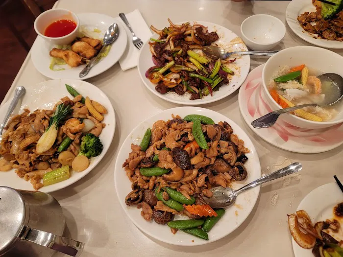 Golden Horse Restaurant 2