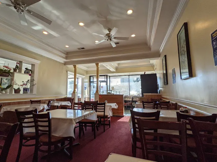 Golden Horse Restaurant 1