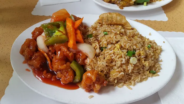King Lee's Chinese Restaurant 1
