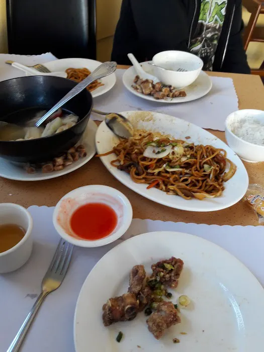 King Lee's Chinese Restaurant 7