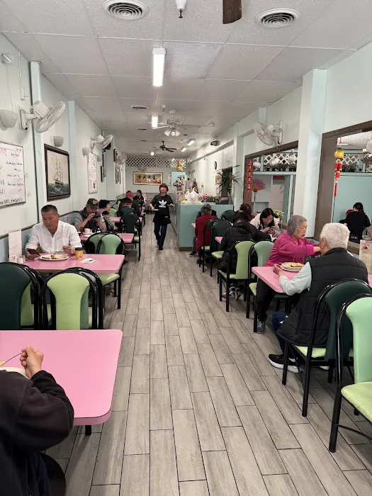 New Regent Cafe 7