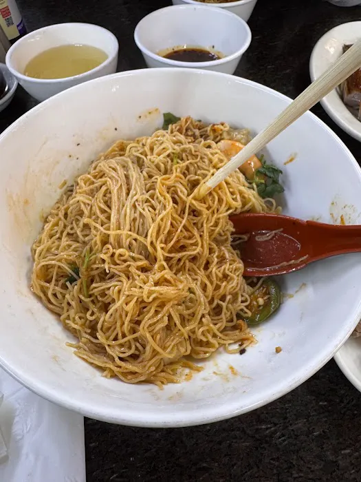 Lam Hoa Thuan 8