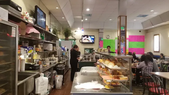 Cafe New Honolulu 4