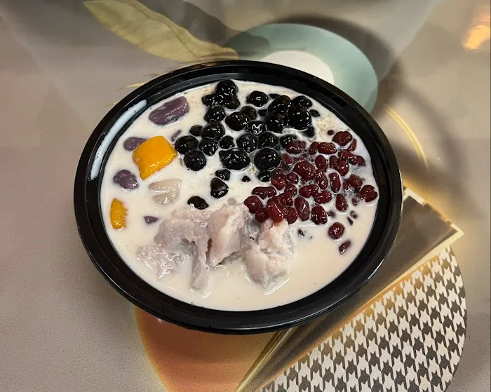 Metro Hong Kong Dessert and Milk Tea 4