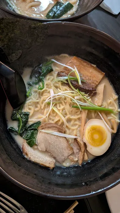 Toppu Ramen And Dim Sum House 1