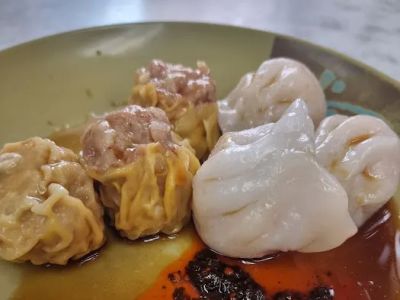 Yummy Dim Sum & Fast Food 0