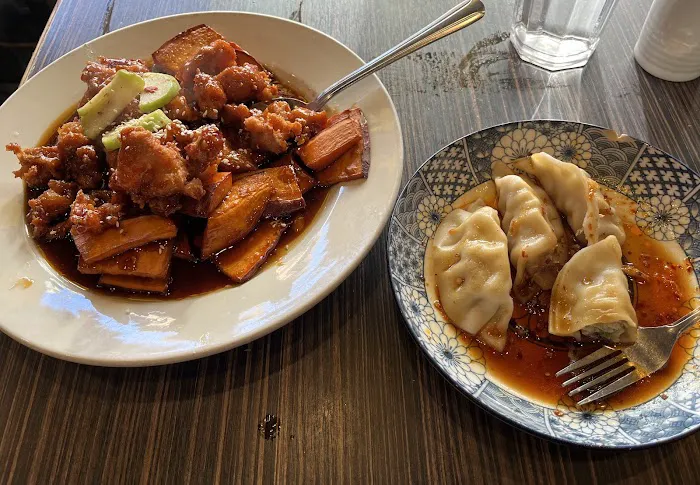 House of Nanking 6