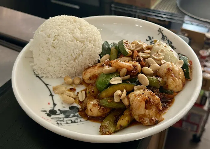 HULU WA CHINA BISTRO 2