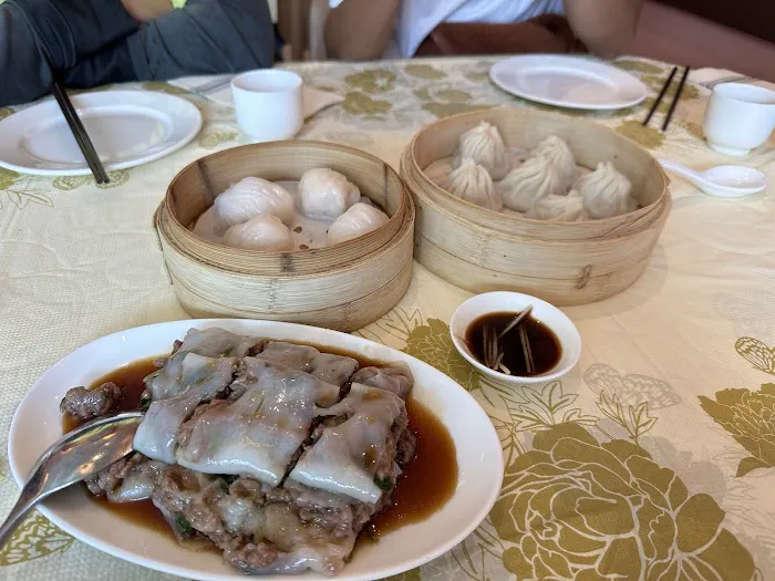 HK Lounge Bistro 7