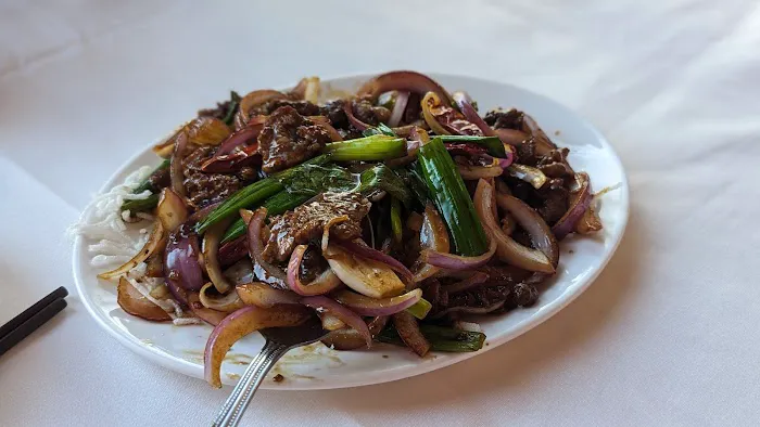 HK Lounge Bistro 8