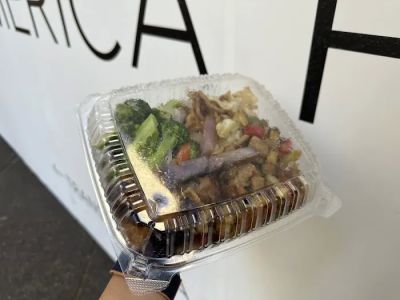 Lee's Deli 0