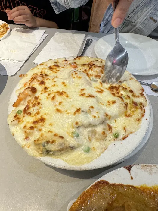 Cafe Bakery Restaurant 5