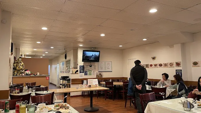 Chang's Kitchen Restaurant 1