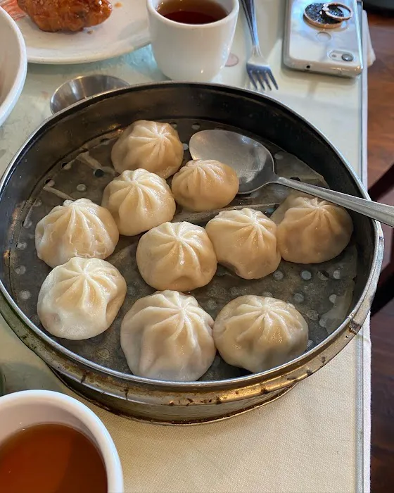 Chang's Kitchen Restaurant 9