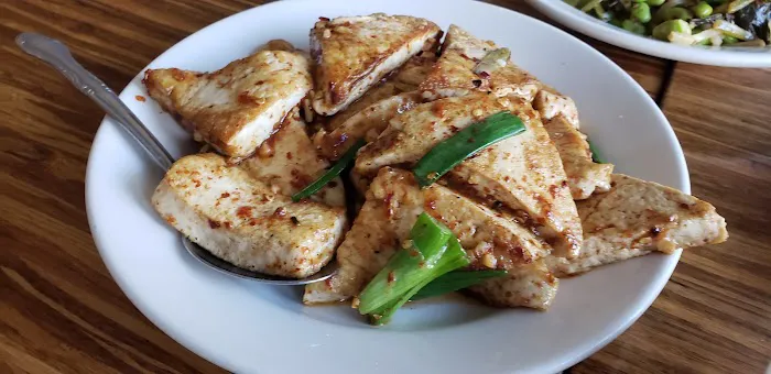 Henry's Hunan Restaurant 3