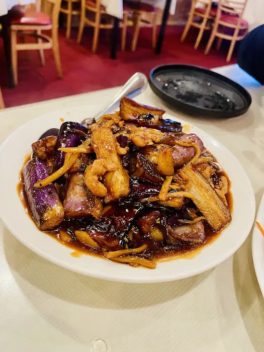 Szechuan Taste Restaurant 长江 7