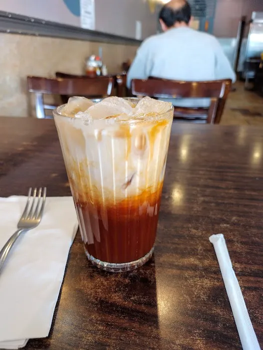 2546 Cafe 10
