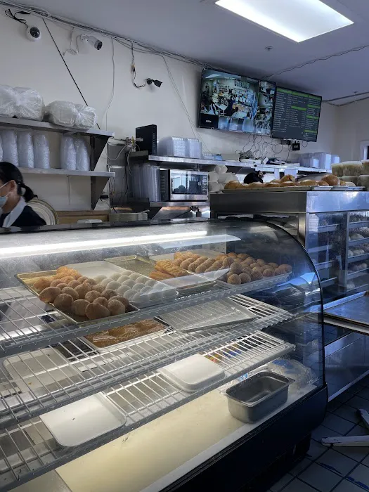 Chase Luck Bakery 5